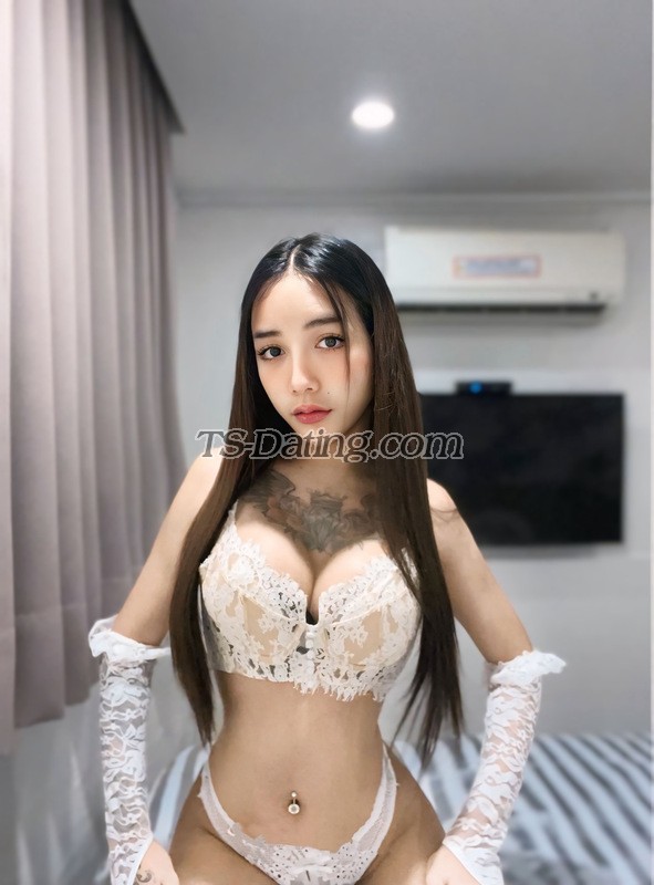 Vanessa6969 - Transsexual (Pre-op)