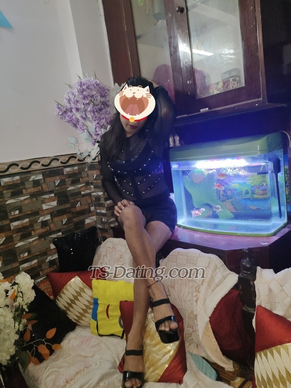 Viniraj - Crossdresser