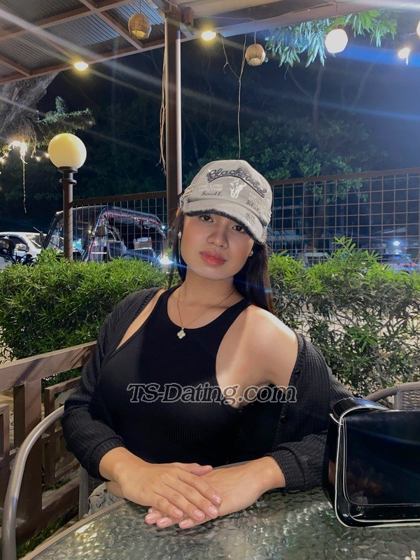 XandyCumsalot - Transsexual (Pre-op)