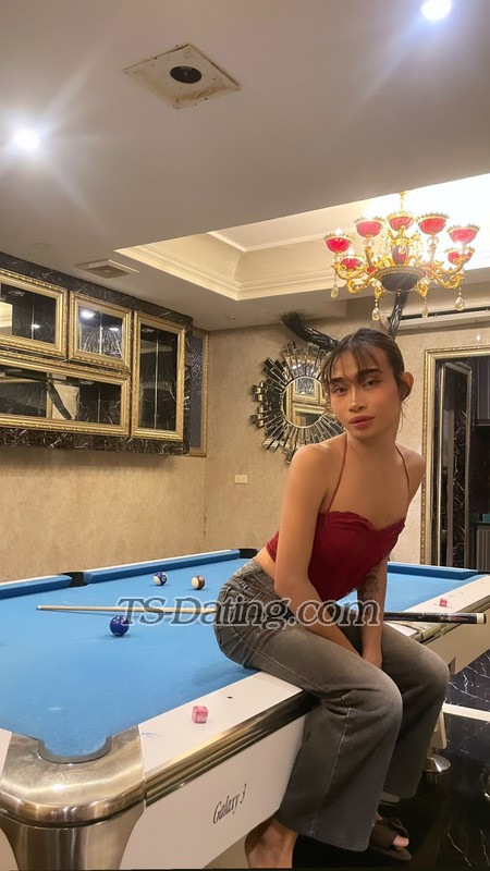 Xyriel - Transsexual (Pre-op)