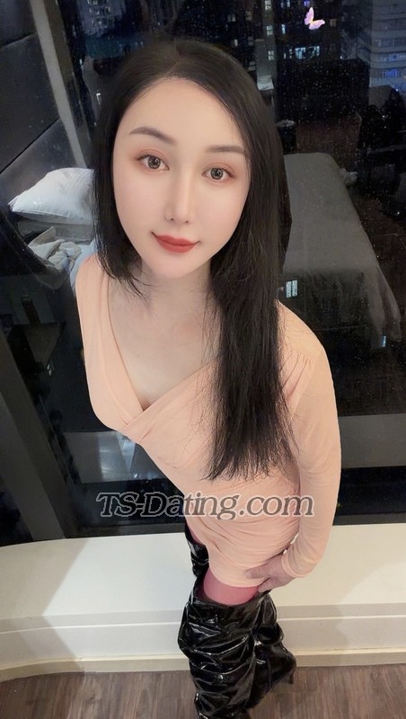 Ye Lin - Transsexual (Pre-op)