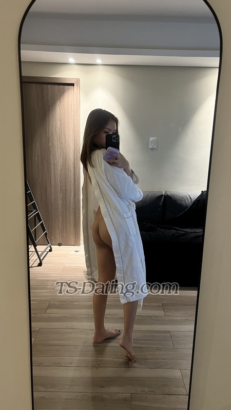 Yumilicous - Transsexual (Pre-op)