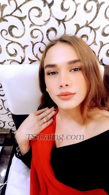 Zoyashake - Transsexual (Pre-op)