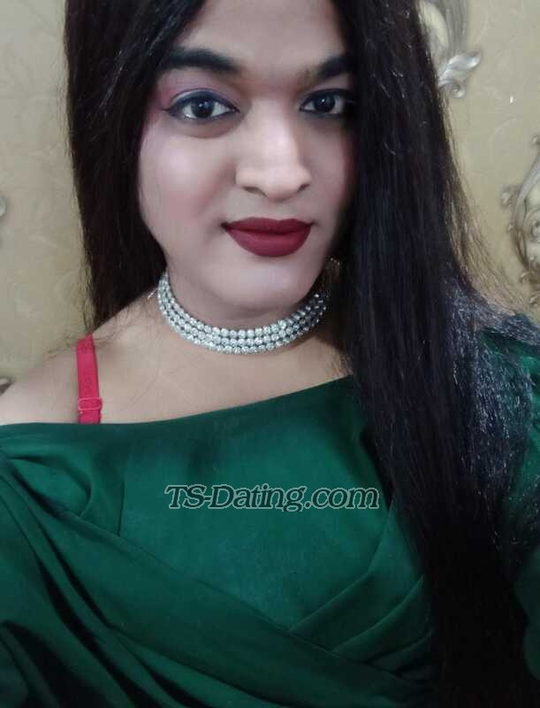 Zoya shemale - Transsexual (Pre-op)