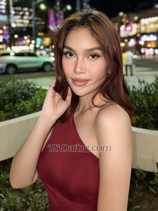 babygirl01 - Transsexual (Pre-op)