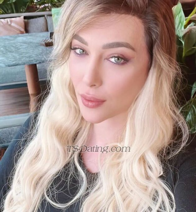 lolitax - Transsexual (Pre-op)