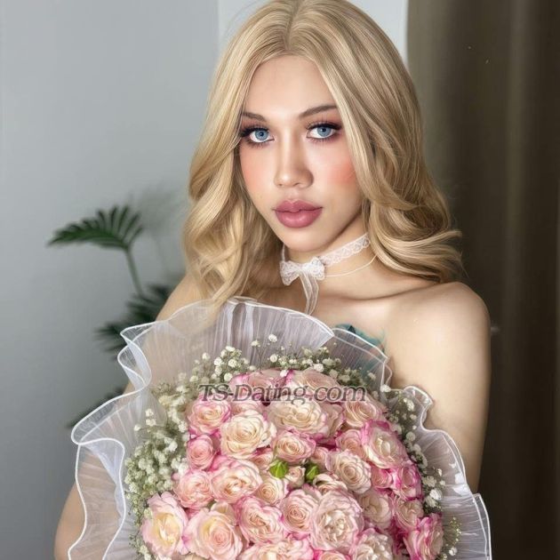 masha sohot - Transsexual (Pre-op)