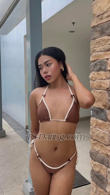 schantelle au - Transsexual (Pre-op)
