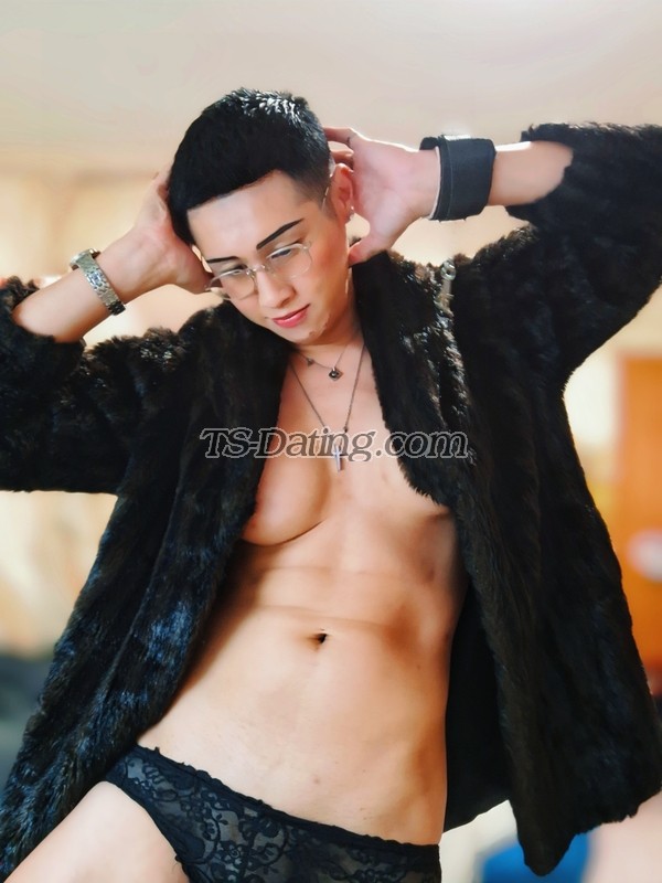 sweetnickyth - Transsexual (Pre-op)