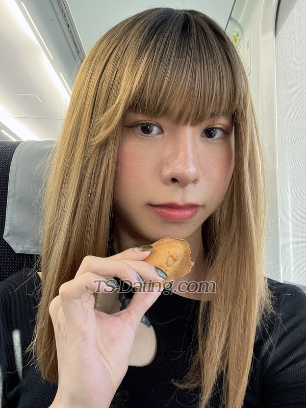 tsmilktea - Transsexual (Pre-op)