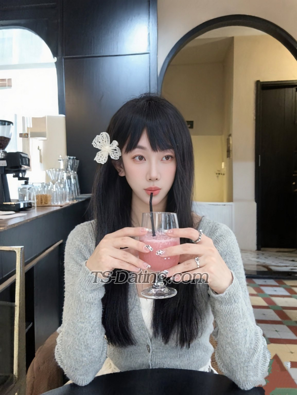 wang ke - Transsexual (Pre-op)