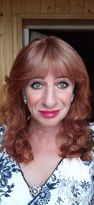 yulenara - Crossdresser